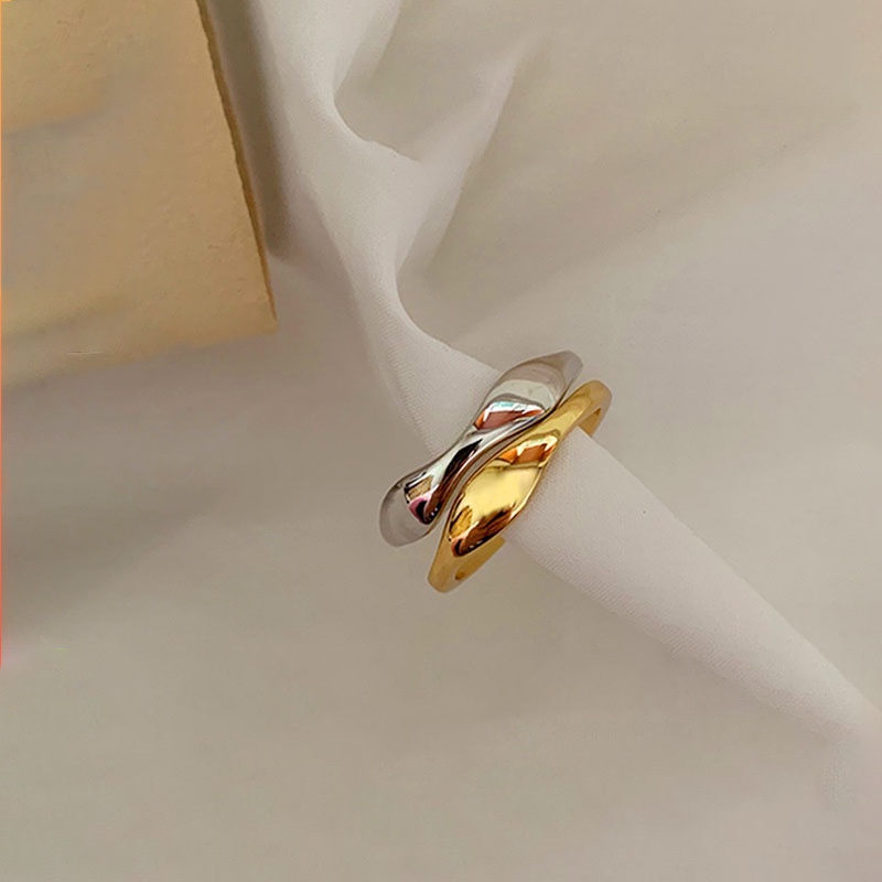 Cincin Wanita Model Gelombang Irregular Adjustable Untuk Pertunangan