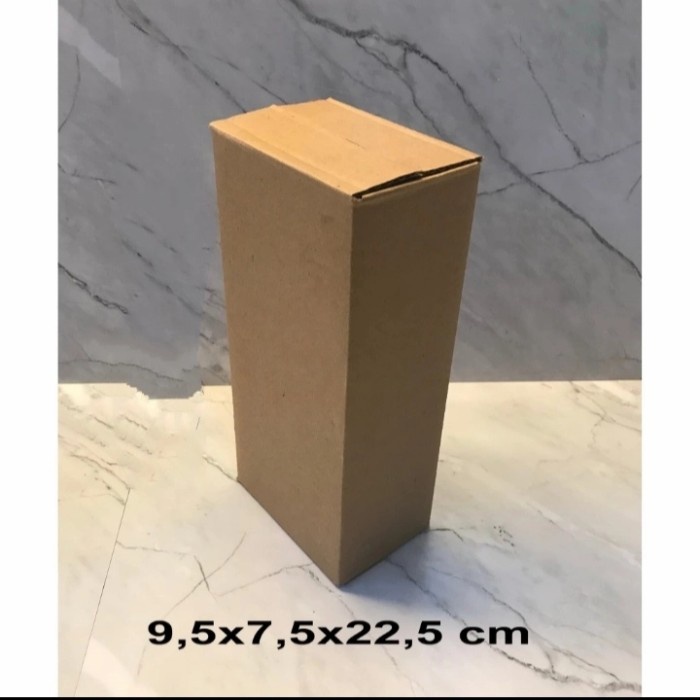 

KARDUS POLOS BOX PACKING 9,5X7,5X22,5 CM BOX JERIGEN 1 LITER DUS PACK