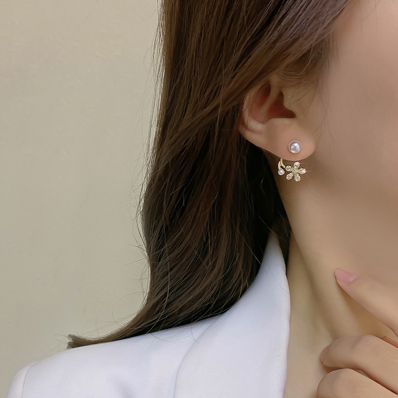 Anting Mutiara Bunga daisy Kecil Yang Lucu Manis lady Korea