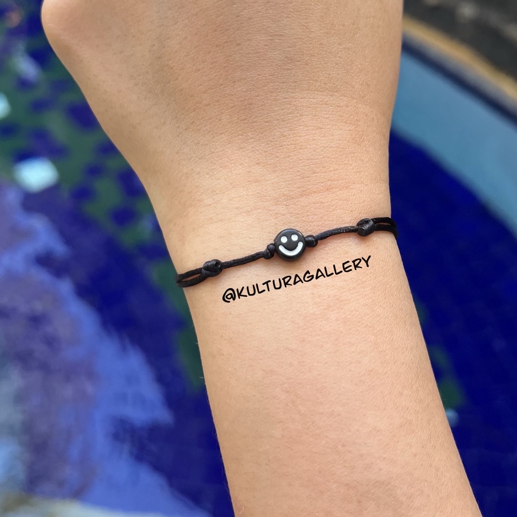 Gelang Smile Hitam Tali Satin Simple (Gelang Tali)