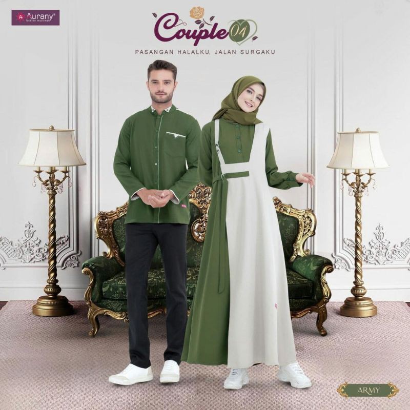 COUPLE 04 Aurany ARMY GSA 40 & AK 04