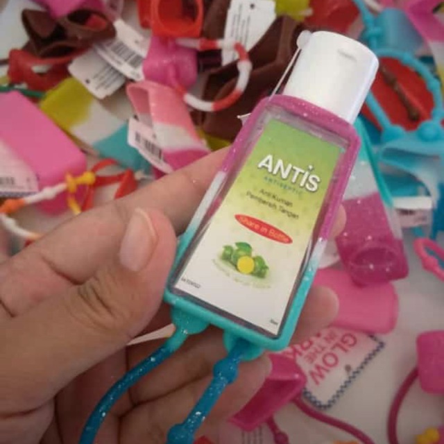 Bbw pocket hand sanitizer dan holder