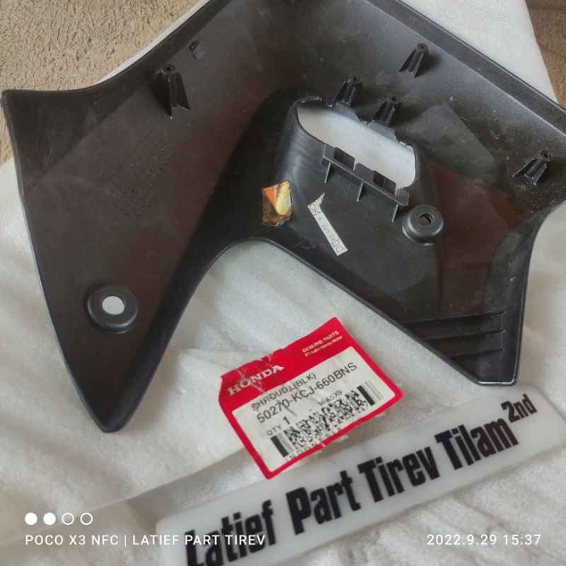 Kupingan Tangki kiri tiger revo original AHM