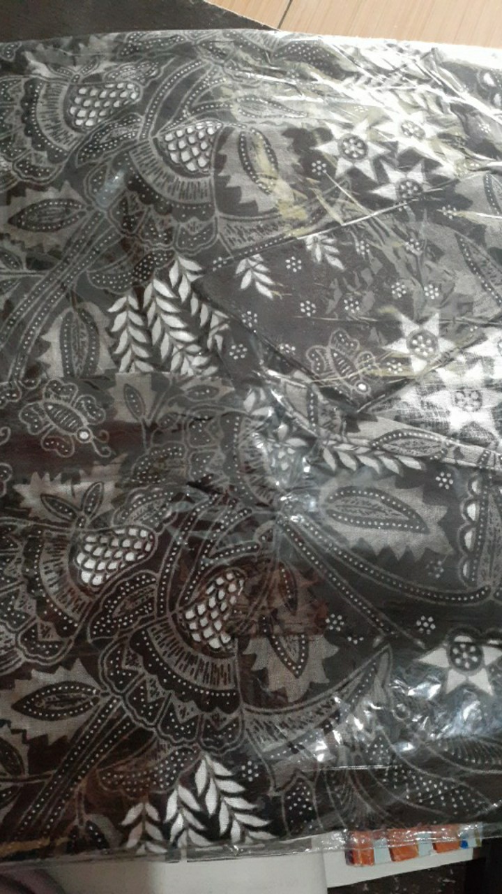 Kemeja Batik Pria Lengan Pendek Motif Manggar