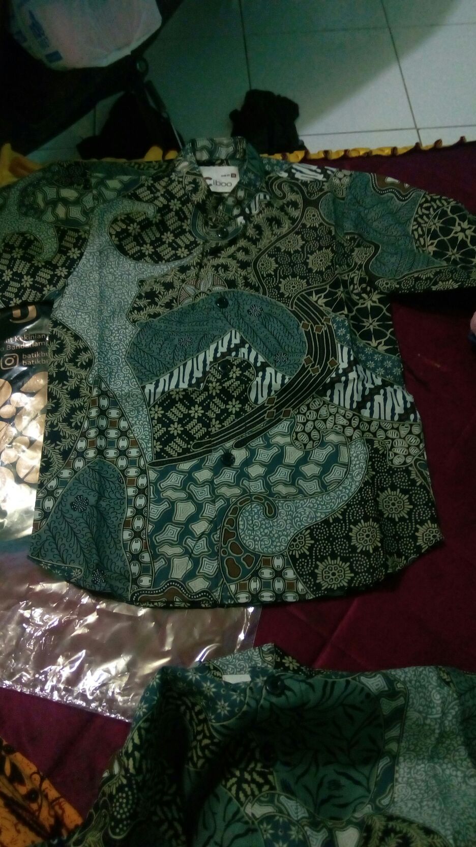 Kemeja Batik Slimfit Couple Ayah Anak Warna Abu Coklat Lengan Panjang
