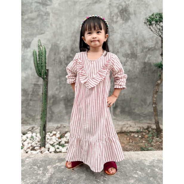 Yobebee Savina Long Dress Anak Perempuan Usia 2 3 4 6 7 Tahun Baju Gamis Anak Gaun Babydoll Korea Daster Kids Motif Stripe Garis Salur Katun Lembut Model Baju Casual Muslim Ngaji Anak Cewek