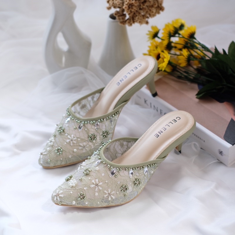 𝗖𝗘𝗟𝗟𝗘𝗡𝗘 Flowery Beads Heels / Sepatu pengantin payet selop wedding shoes hak runcing 5cm