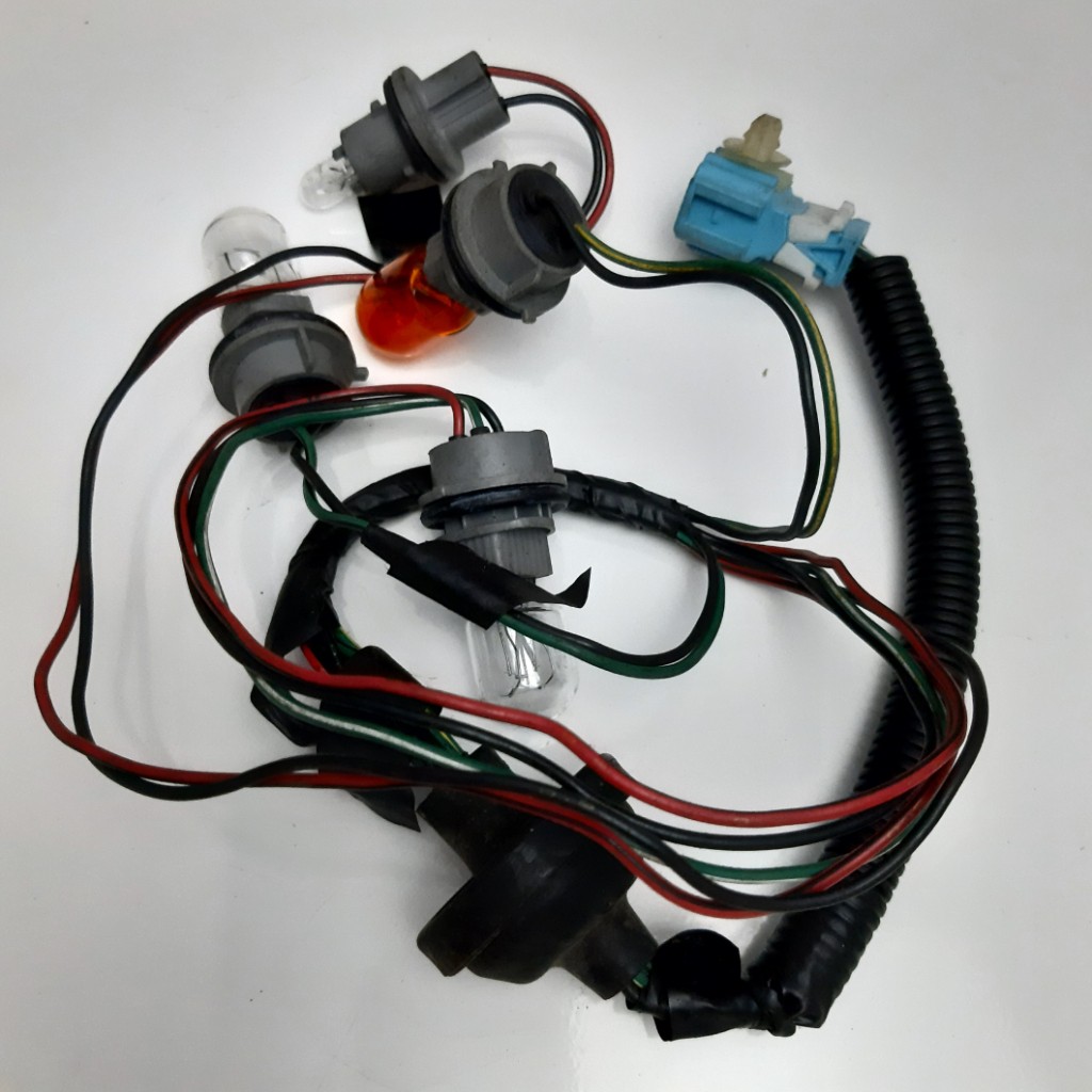 Socket Soket Kabel Lampu Sein Sen Stop Cord Mobil HONDA CRV Gen 3 2006-2012