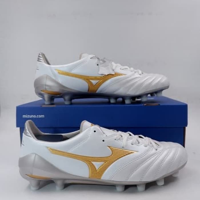sepatu bola mizuno morelia neo