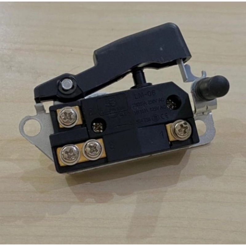 Switch / Saklar Hammer Drill 0810 Makita Bor Bobok Beton HM0810 Makita