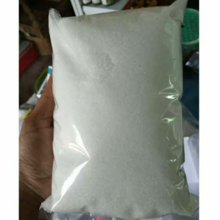 Pupuk Urea Putih Salju (1/2 & 1kg)