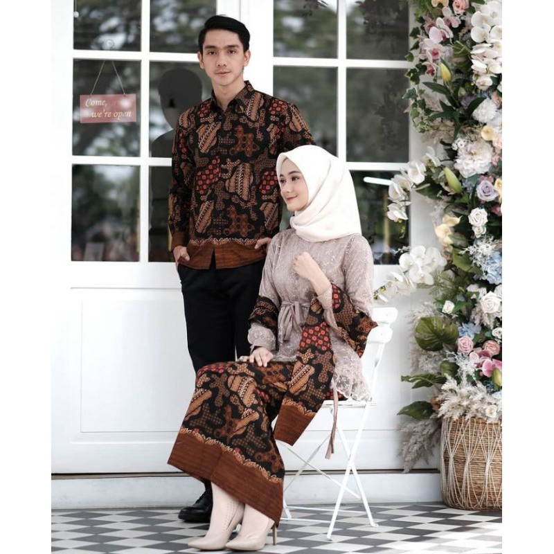BAJU COUPLE KEBAYA BROKAT KONDANGAN TUNANGAN KAPEL AKITA WIDBATIK UWIKBATIK