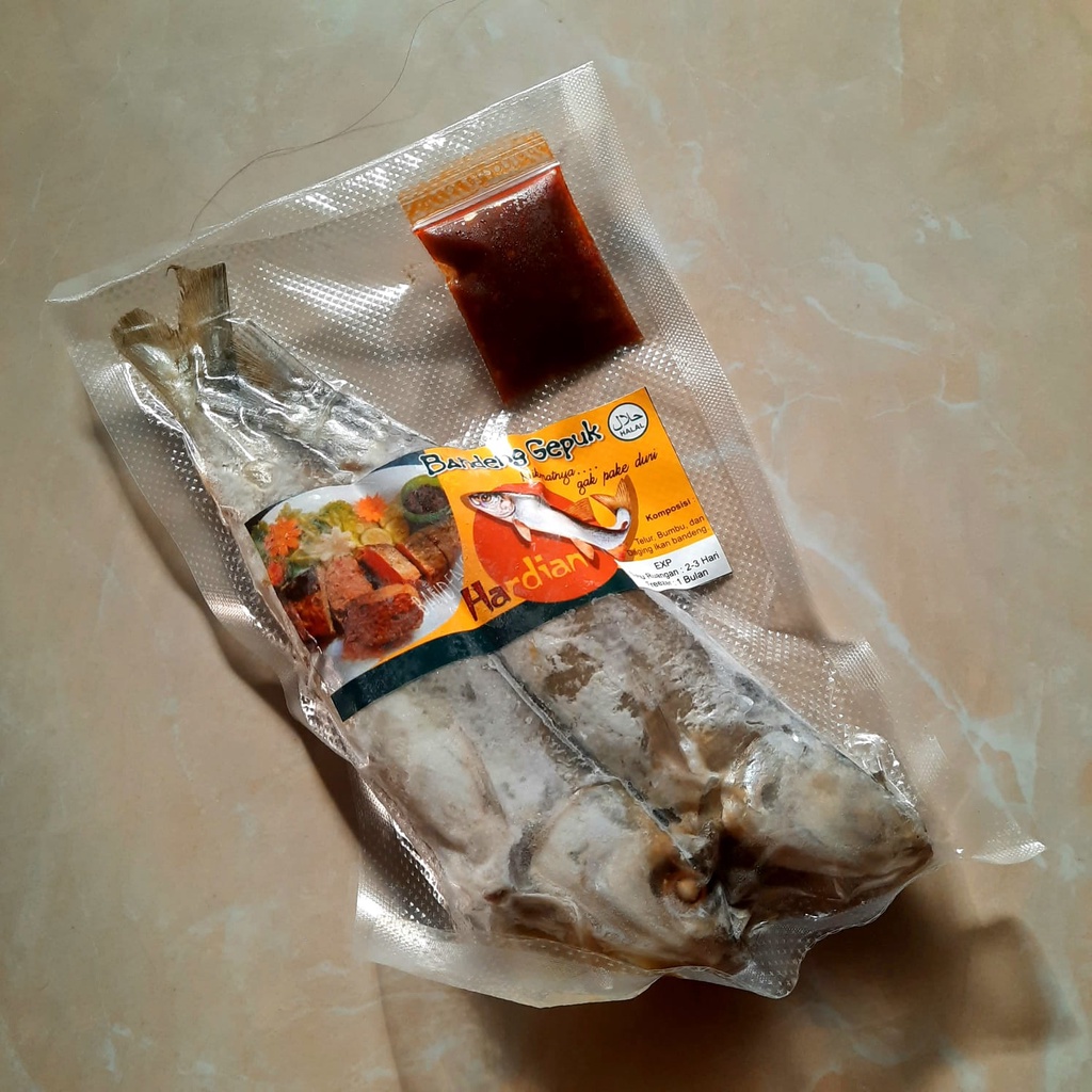 

Otak-otak Bandeng | Bandeng Tanpa Duri | Bandeng Tulang Lunak 1 Pcs Isi 2 Ekor Bonus Sambal Terasi