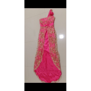 Gaun pink
