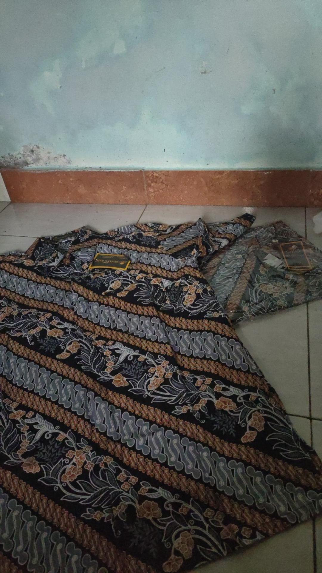 Benang Raja Tunik Batik Wanita