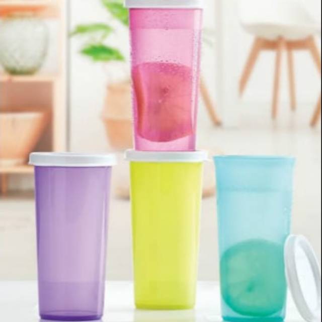Medium Tumbler Tupperware