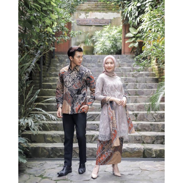 kebaya batik couple meca brown GRATIS JILBAB kebaya lamaran kebaya lebaran modern kebaya wisuda