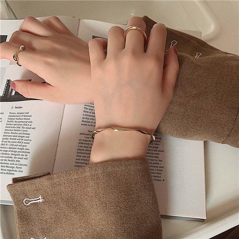 Mxbeauty Wanita Gelang Elegan Adjustable Hadiah Pembukaan Geometris Temperamen Teman Bangles