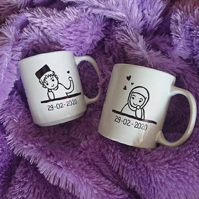 

Gelas lukis handmade