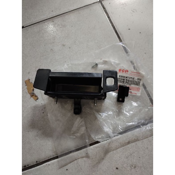 handle pintu bagasi Suzuki all-new Ertiga GX/ignis GX ori