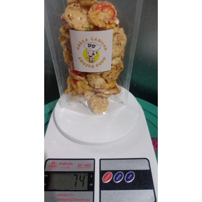 

kerupuk seblak daun jeruk 70gr