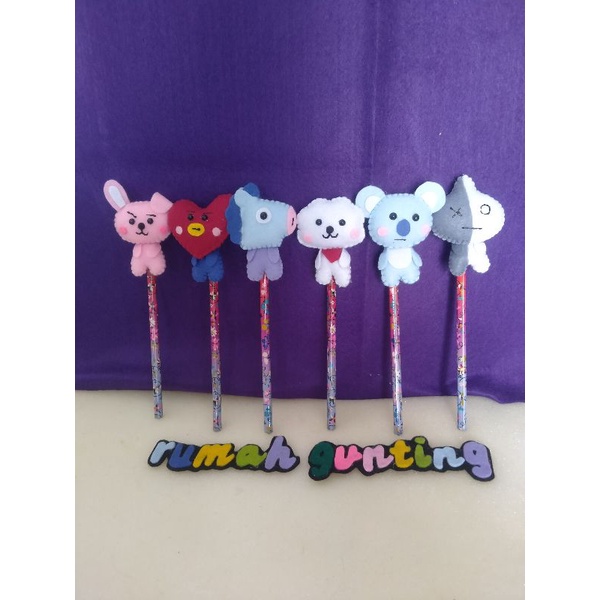 

PENSIL HIAS/PENSIL FLANEL/KERAJINAN FLANEL