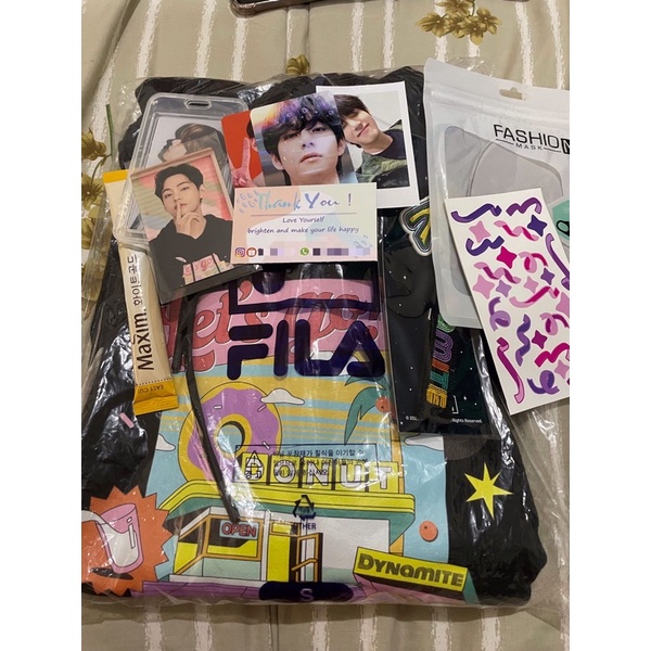 [READY STOCK] BTS V FILA X DYNAMITE Hoodie taehyung