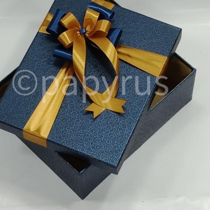 

➨ PAPYRUS 20x25 Tinggi 10cm Kotak Kado Gift Box Hadiah KOTA KADO ○