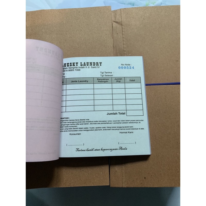 

NOTA CUSTOM 3 PLY UKURAN 10 X 10 CM PLUS PAKAI NOMER SERI TIAP LEMBAR