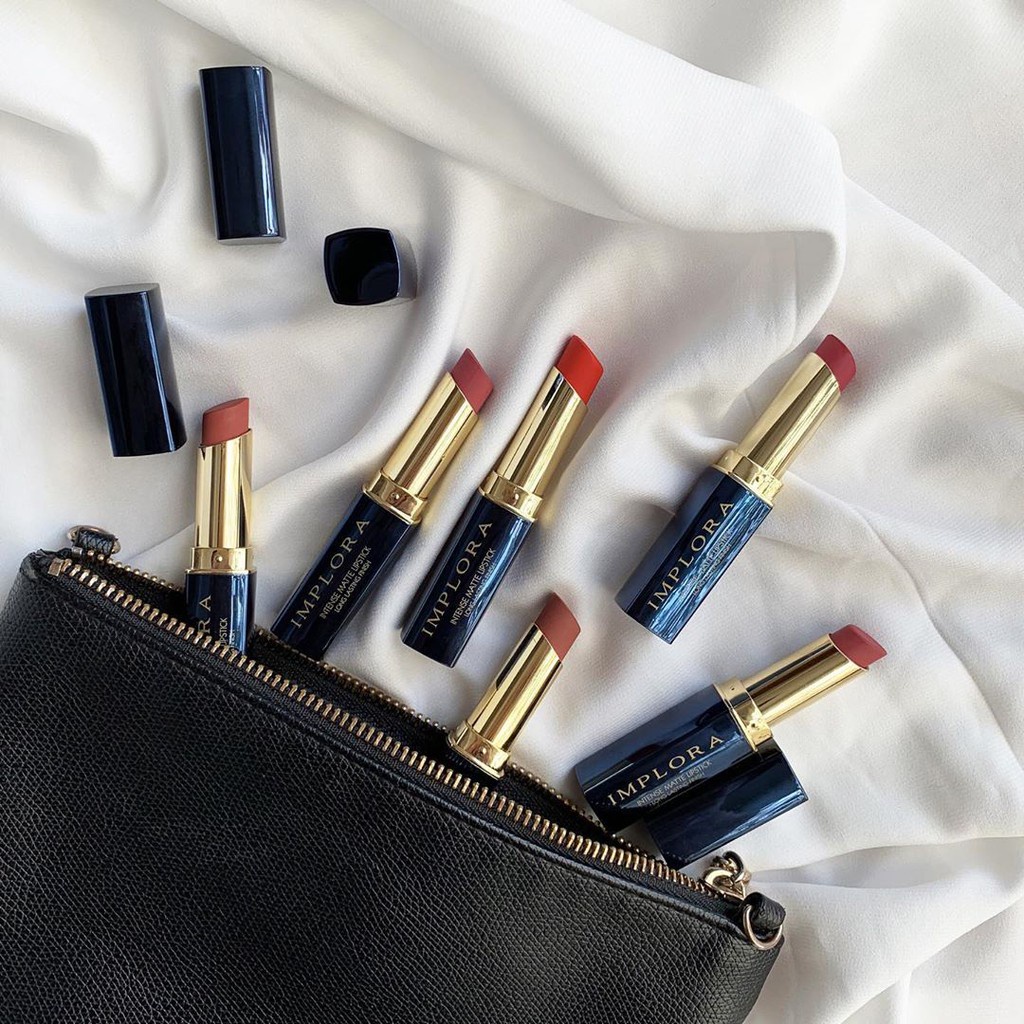 𝐑𝐀𝐃𝐘𝐒𝐀 - Implora Lipstick Intense Matte