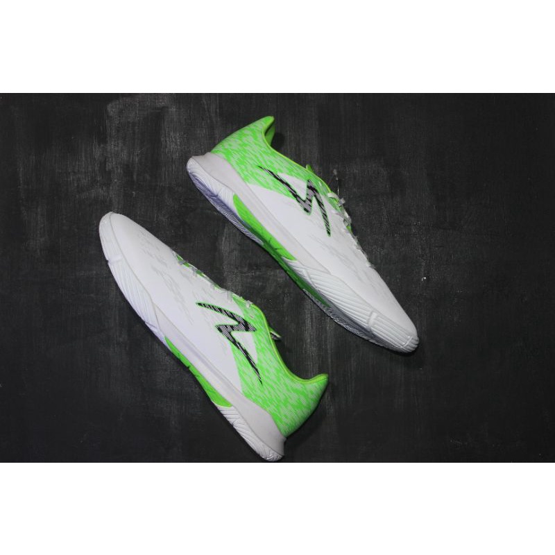 Specs Accelerator Alpha Pro Alpha IN