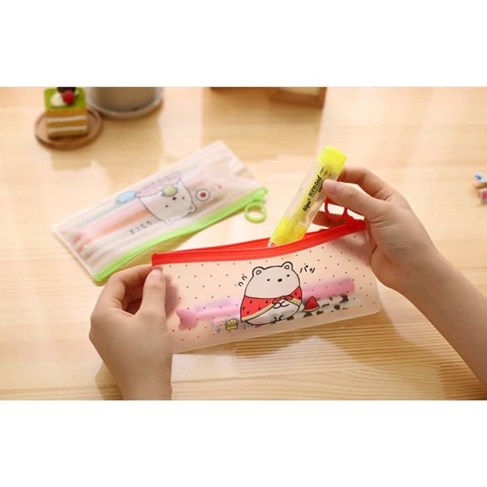 

Tempat Pensil pulpen Zipper Sumikko tempat alat tulis sekolah - FTS113 - Hijau