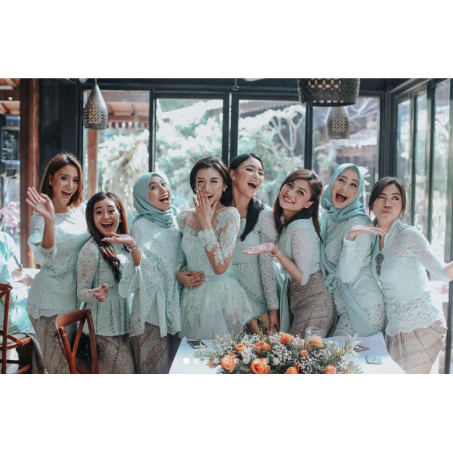 Rumah Jahit Egifanissa Jasa Jahit Kebaya dan Dress Brokat Bridesmaid Custom
