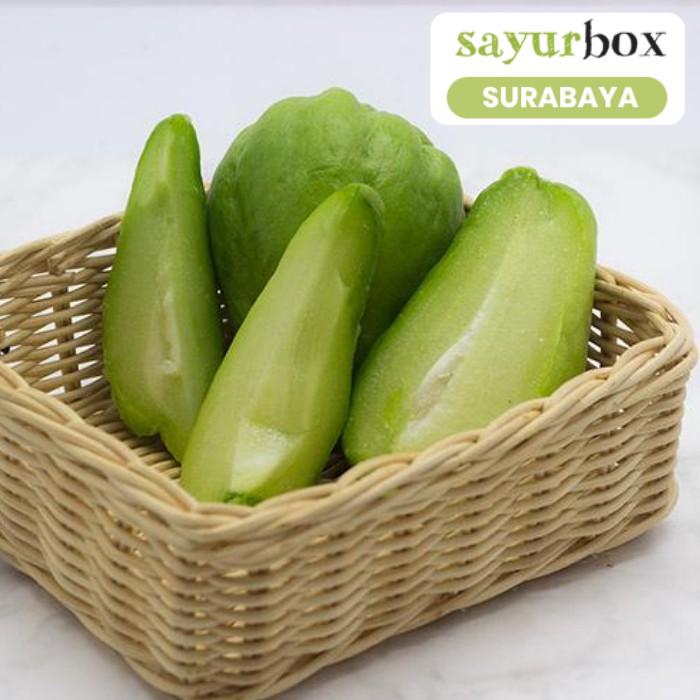 

Labu Siam Conventional 500 gram (Sayurbox) - SURABAYA