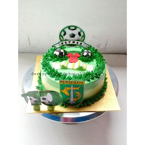 

Kue tart persebaya surabaya buttercream mix fondant