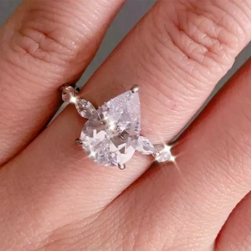 Fancyqube Cincin Kristal Cubic Zirconia Bentuk Tetesan Air Untuk Wanita