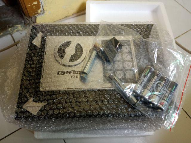 Brankas Mini Electric Password Safe Deposit Box 4.6l - 17e