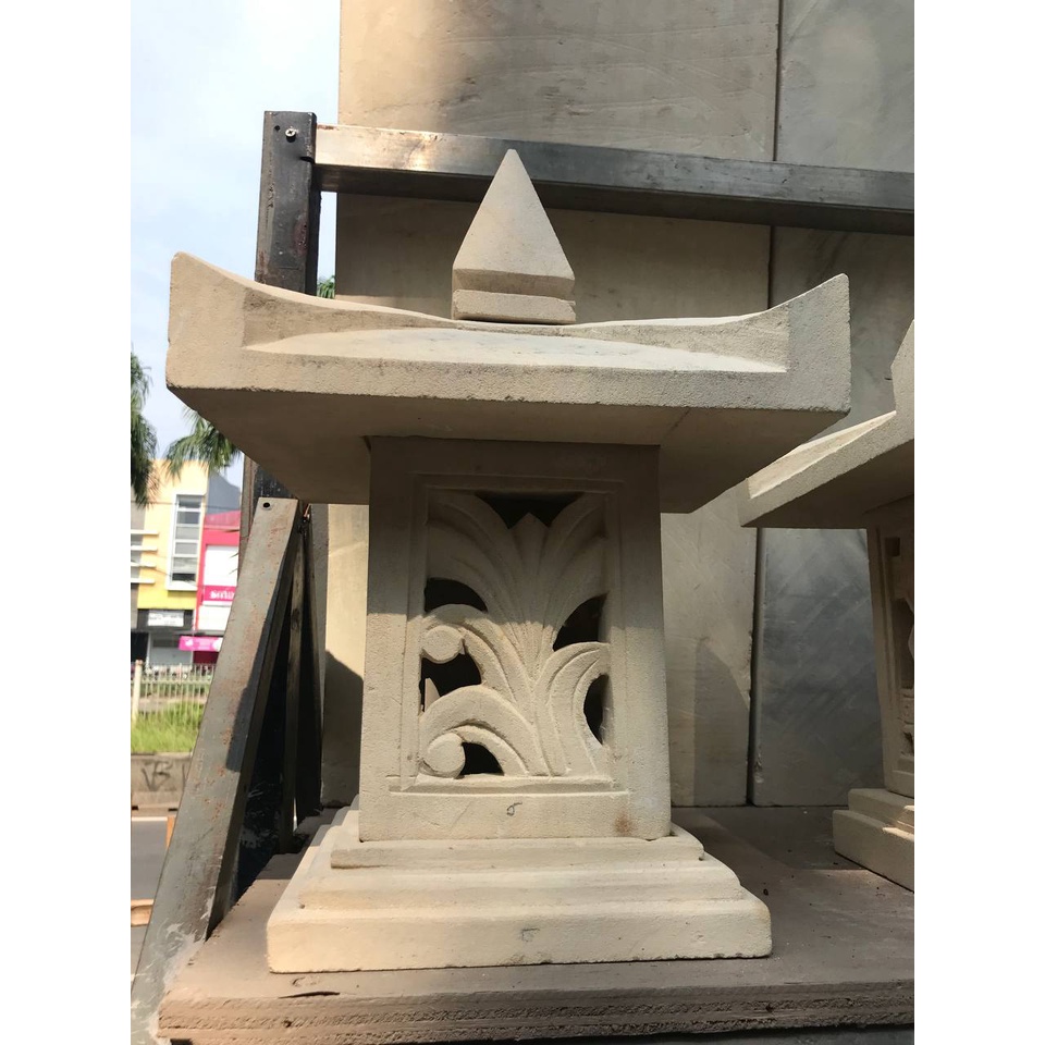 Batu Alam Paras Lampion Kotak