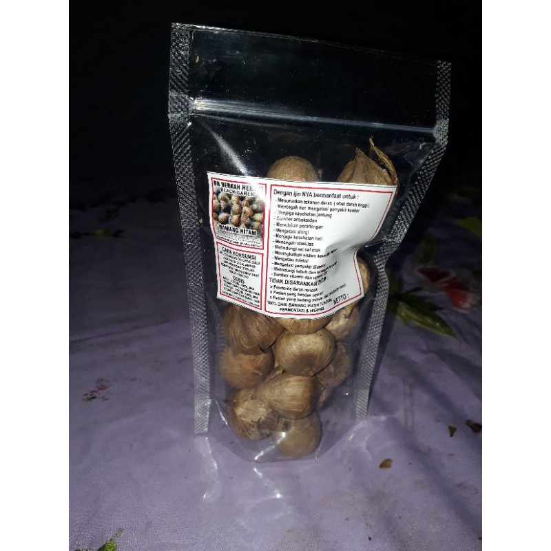 

Bawang hitam tunggal