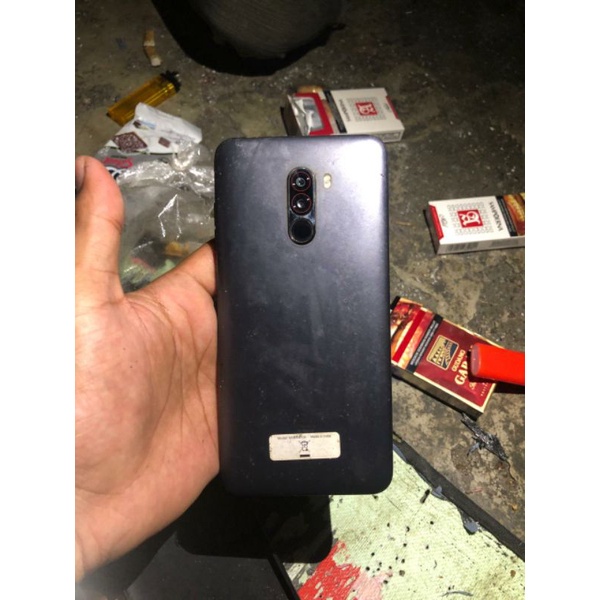 pocophone f1 6/128