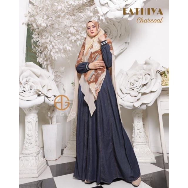 fathiya bugio denim