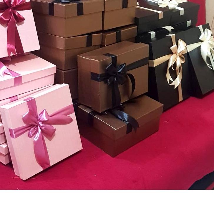 

✱ Gift Box Kotak Hardbox Dus untuk Hampers Kado Hadiah Souvenir Seserahan Packaging Parcel ☎