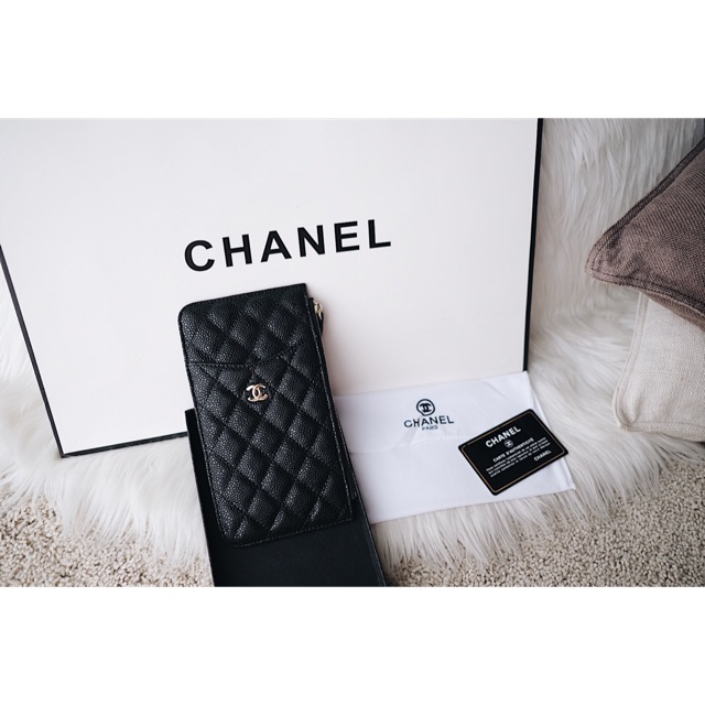 Chanel Classic Phone Case Wallet in Caviar
