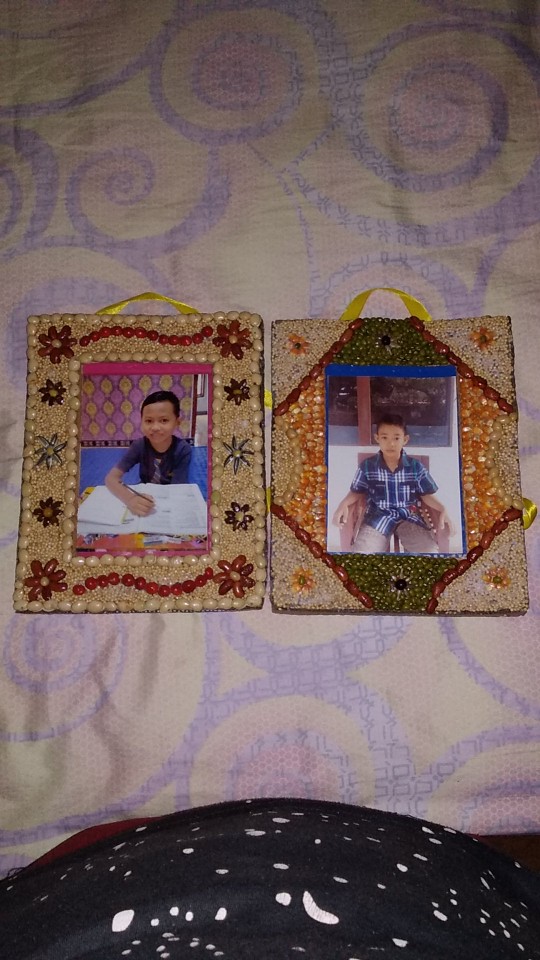 [free Dus & Free Bubblewrap] Kolase Biji Bingkai Foto Dari Kardus Bekas 4r Dengan Mika