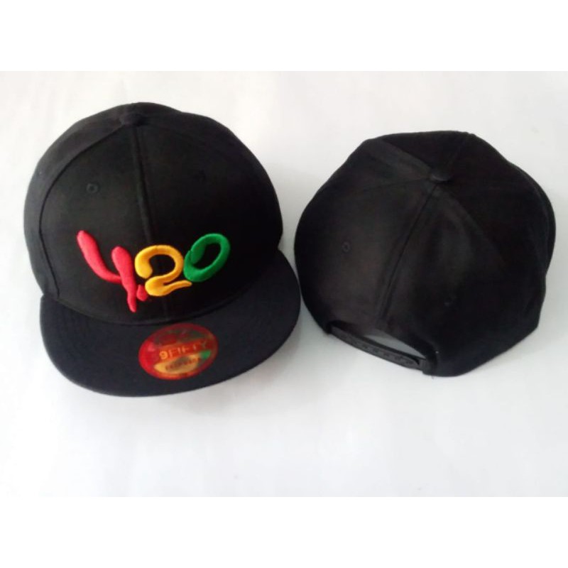 TOPI SNAPBACK/TOPI HIP-HOP TERMURAH