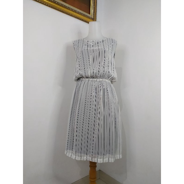 (BISA COD) Dress Vintage, Dress Bunga, Dress Tartan, Longdress, Dressmidi-Garis