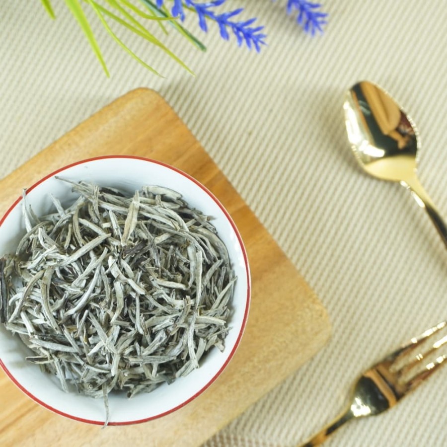 

White Tea Silver Needle/ Teh Putih 50gr EKSLUSIF