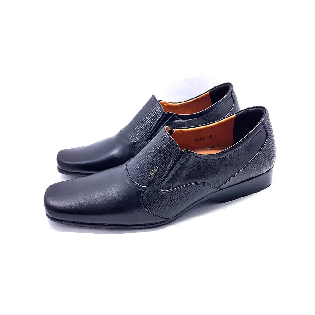 PANTOFEL PRIA SEPATUKERJA PRIA SEPATUFORMAL PRIA SEPATU PANTOFEL BALLY 4401 BAHAN KULIT SIZE 38 - 43