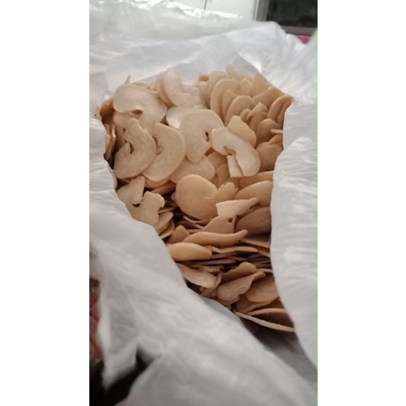 

kerupuk udang kecil mentah