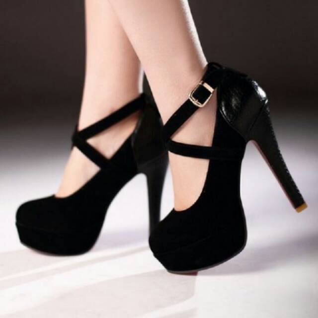 Heels black